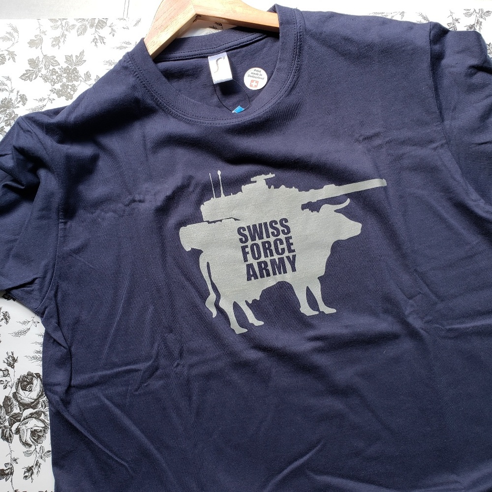 NWT Alpine Club Swiss Force Army Graphic T-shirt